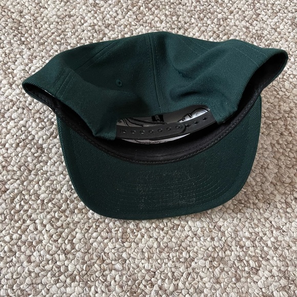 NWT Ghost snap back cap - Picture 2 of 2